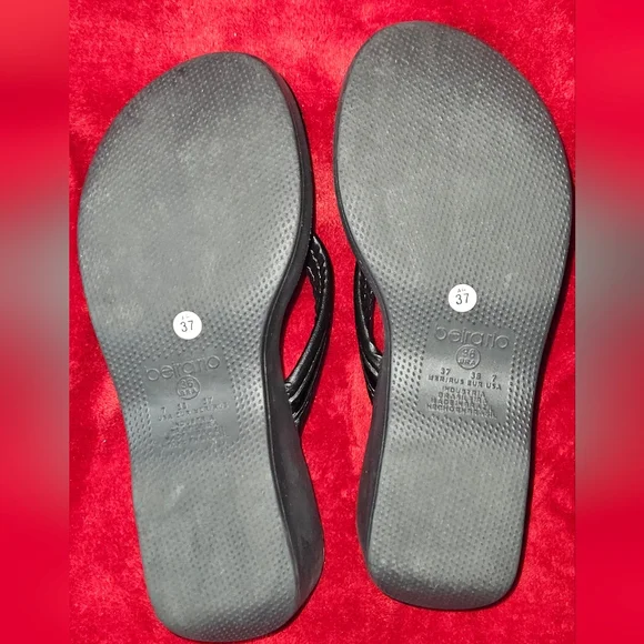 Beira Rio Black Platform Wedge Thong Women's Sandals Made In Brazil - Size 7 - Picture 7 of 7